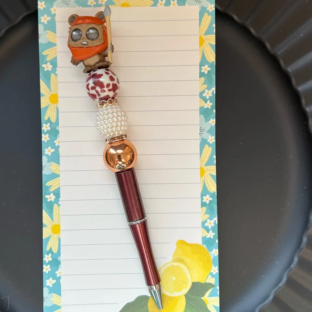 Personalized “Wicket Warwick” Beaded Pen - Disney Doorable